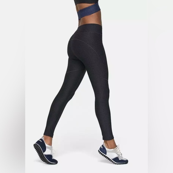 Outdoor Voices Pants - Outdoor Voices Charcoal Grey Warmup Leggings 7/8 - Size S